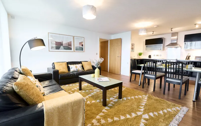 3 Bedroom Apartment | Milton Keynes | Shortstay MK